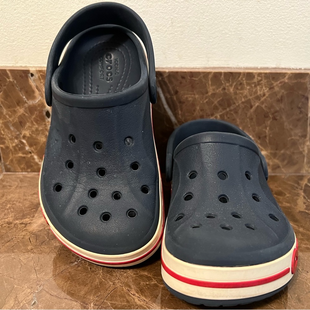 Toddler Bayaband Crocs - Picture 2 of 7